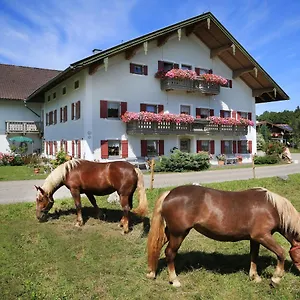 Bauernhof Heutauer Hof, Siegsdorf