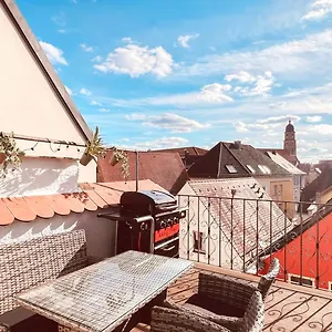 Apartment Zentrales Turm-apt Mit Terrasse, Amberg
